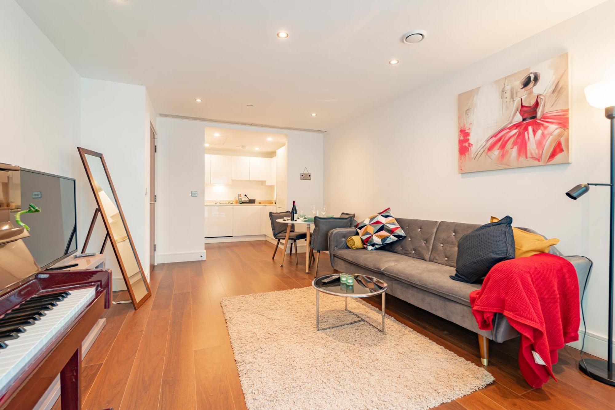 Stylish And Comfortable Canary Wharf Apartment Perfect For Long Stays 런던 외부 사진
